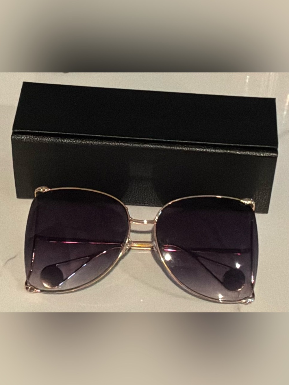 Gold Frame Gradient Lens Sunglasses - Gold - Picture 5 of 6
